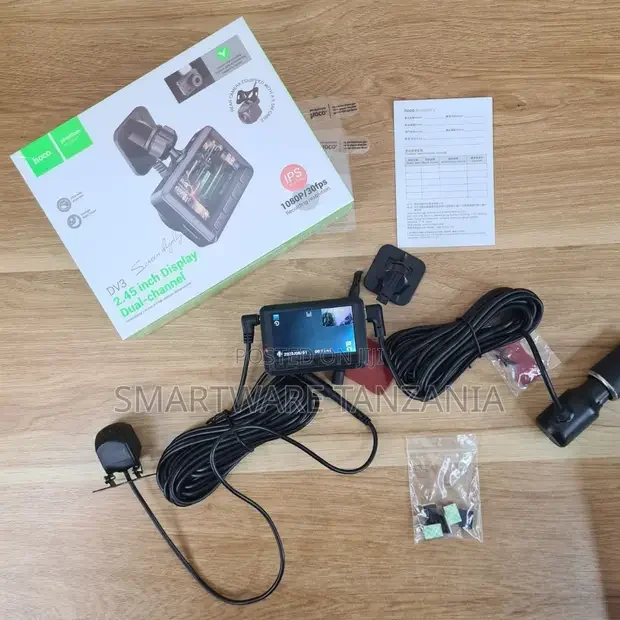 Hoco Dv3 Dual-Channel Dash Cam With Rear Camera and Ips Display