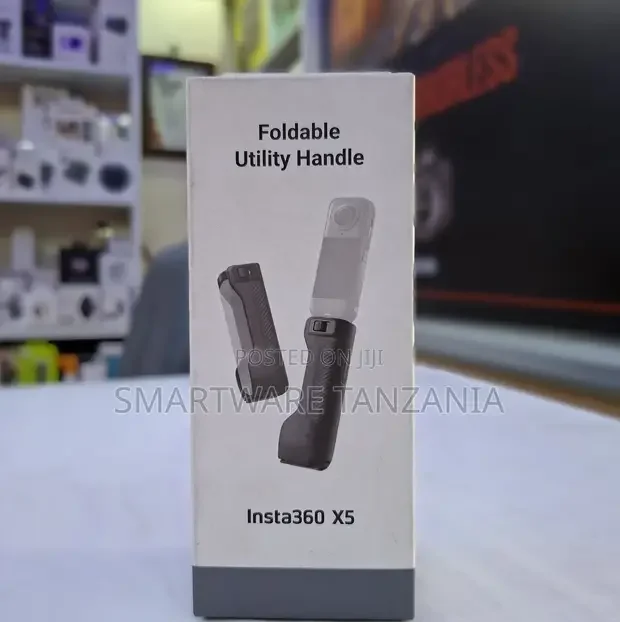 Insta360 X5 Foldable Utility Handle Compact Grip Accessory