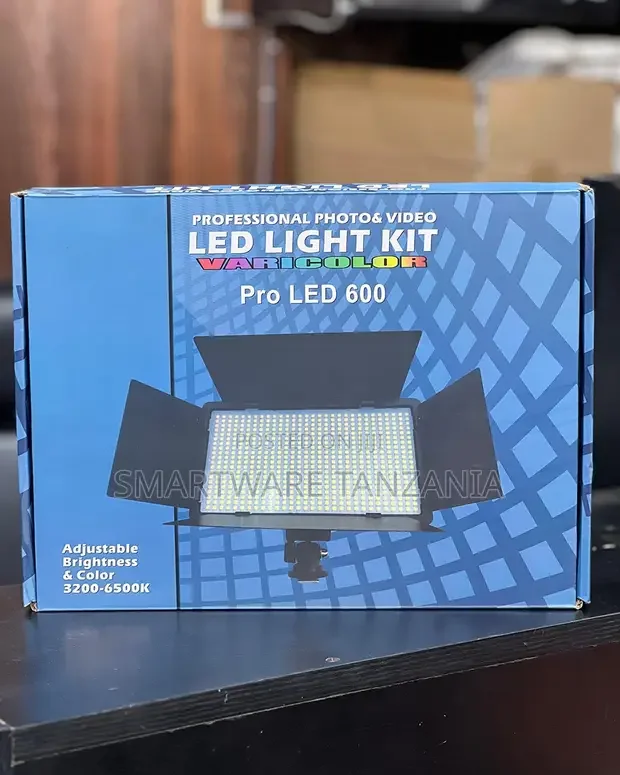 Varicolor Pro Led 600 Adjustable Photo Video Light Kit With Stand