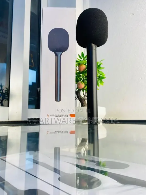 Wireless Handheld Stick Microphone With Foam Windscreen Cover