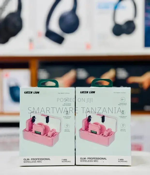 Wireless Lavalier Microphone 2 Pack, Wireless Microphone